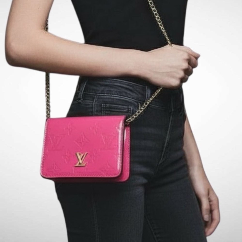 💗 Pink Patent Crossbody MINI Bag Gold Chain Strap w/Box 4”x4”